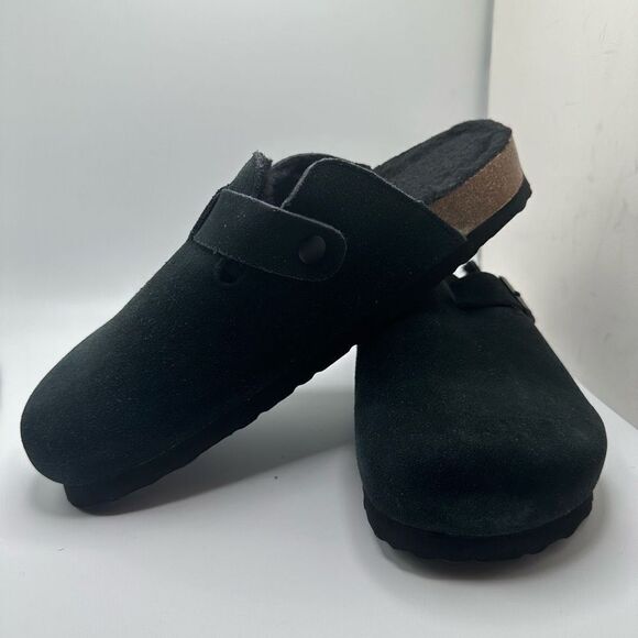 CUSHIONAIRE Women's Cork Footbed Clog with Genuine Leather Upper, Faux Fur Linin - Picture 7 of 7